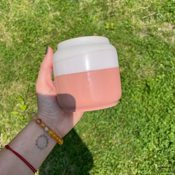 Planter Pot - Picture 2 of 6